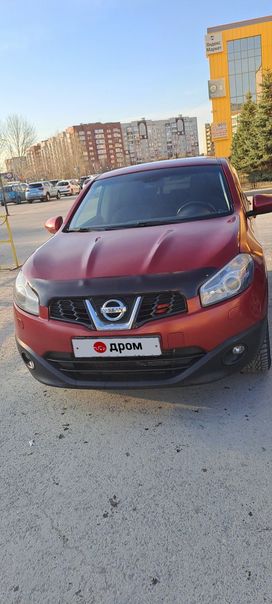 SUV   Nissan Qashqai 2011 , 900000 , 