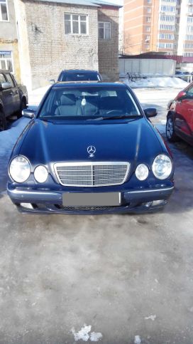  Mercedes-Benz E-Class 2001 , 360000 ,  