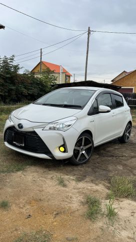  Toyota Vitz 2017 , 1120000 , 