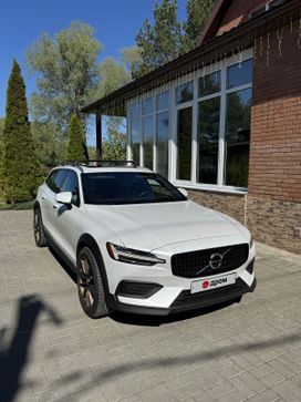  Volvo V60 2020 , 3650000 , 
