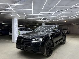 SUV   Volkswagen Touareg 2022 , 10400000 , 