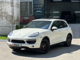 SUV   Porsche Cayenne 2010 , 1840000 , 