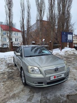 Toyota Avensis, 2004