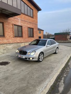  Mercedes-Benz E-Class 2002 , 730000 , 