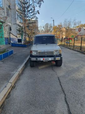 SUV   Mitsubishi Pajero 1989 , 730000 , 