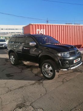 SUV   Mitsubishi Pajero Sport 2008 , 2000000 , 