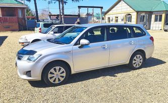  Toyota Corolla Fielder 2013 , 950000 , 