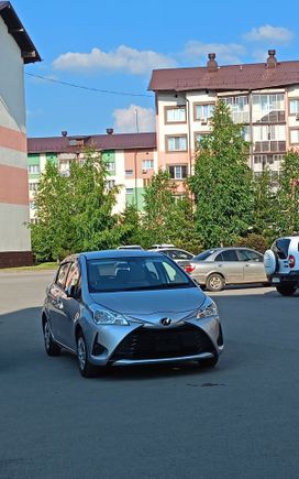  Toyota Vitz 2017 , 1200000 , 
