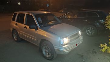 SUV   Chevrolet Tracker 2001 , 520000 , 