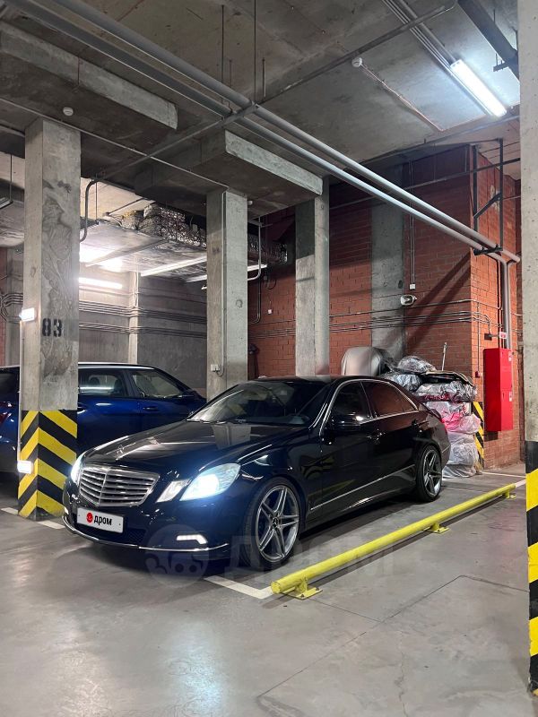  Mercedes-Benz E-Class 2009 , 1450000 , 