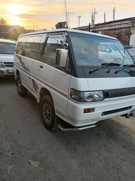    Mitsubishi Delica 1997 , 640000 , 