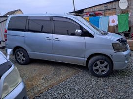    Toyota Noah 2003 , 1100000 , 