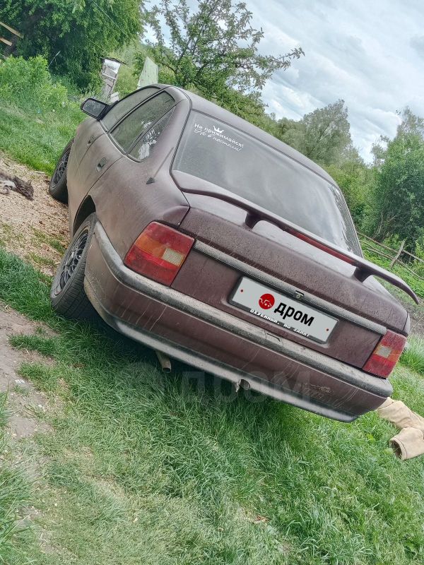  Opel Vectra 1992 , 135000 , 