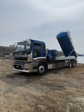  Isuzu Giga 2006 , 7000000 , 