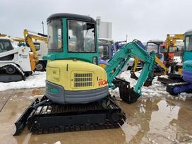 - Yanmar ViO30 2010