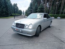  Mercedes-Benz E-Class 1998 , 550000 , 
