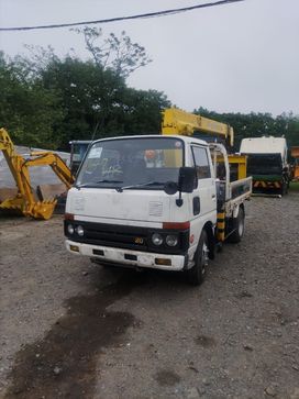  () Nissan Condor 1991 , 1335000 , 