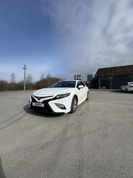  Toyota Camry 2018 , 1700000 , 