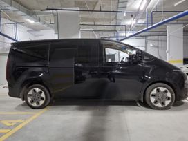    Hyundai Staria 2021 , 4800000 , 