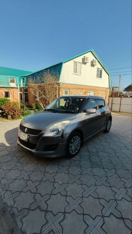  Suzuki Swift 2013 , 950000 , 