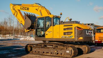   LGCE E6215HLC 2024 , 11600000 , 