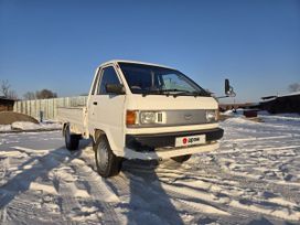   Toyota Town Ace 1990 , 700000 , 
