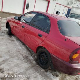 Chevrolet Lanos 2007 , 200000 , 