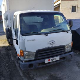  Hyundai HD72 2004 , 750000 , 