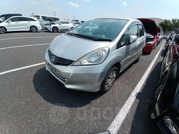  Honda Fit 2011 , 690000 , 