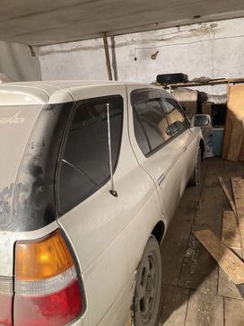  Nissan R'nessa 2000 , 370000 , 