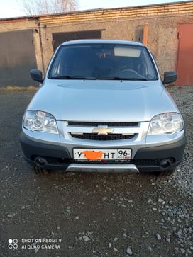 SUV   Chevrolet Niva 2012 , 470000 , 