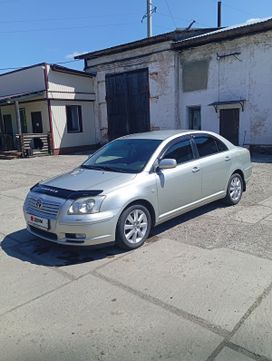  Toyota Avensis 2004 , 900000 , 