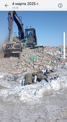   Komatsu PC128US-2 2000 , 1920000 , 