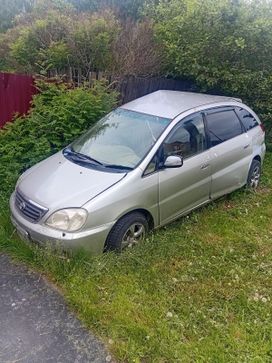    Toyota Nadia 2001 , 180000 , 