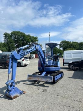 - Komatsu PC28UU-2 2015 , 1350000 , 