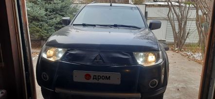 SUV   Mitsubishi Pajero Sport 2012 , 1600000 , -
