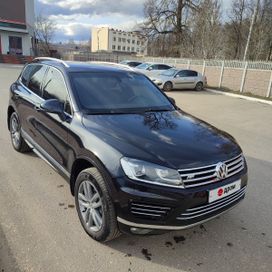 SUV   Volkswagen Touareg 2017 , 4950000 , 