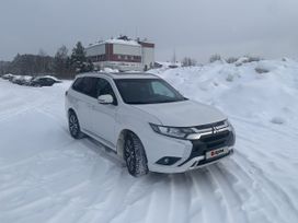 SUV   Mitsubishi Outlander 2022 , 2750000 , 