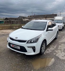  Kia Rio 2017 , 930000 , 