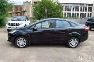  Ford Fiesta 2015 , 499000 , 