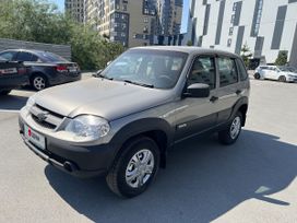 SUV   Chevrolet Niva 2017 , 655000 , 