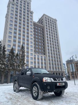  Nissan NP300 2009 , 750000 , 