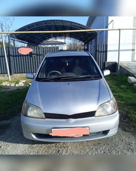  Toyota Platz 2001 , 400000 , 