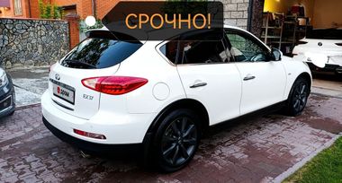 SUV   Infiniti EX37 2010 , 1480000 , 