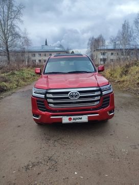 SUV   Toyota Land Cruiser 2011 , 3800000 , 