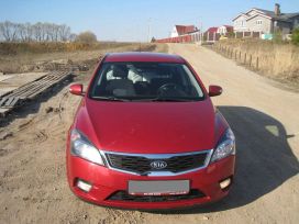  Kia Ceed 2010 , 410000 , 