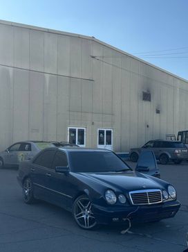  Mercedes-Benz E-Class 1995 , 530000 , 