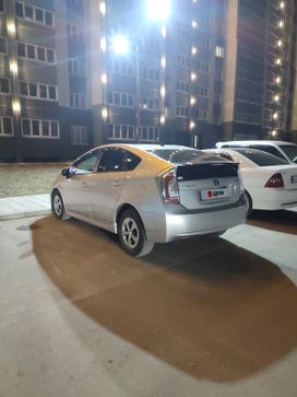  Toyota Prius 2014 , 1050000 , 