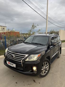  LX570, 2012