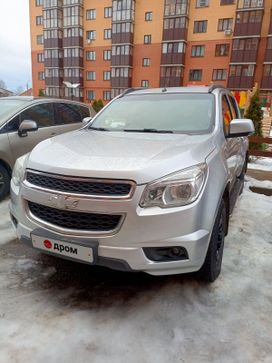 SUV   Chevrolet TrailBlazer 2014 , 2500000 , 